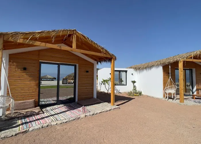 Szálloda Ananda Camp